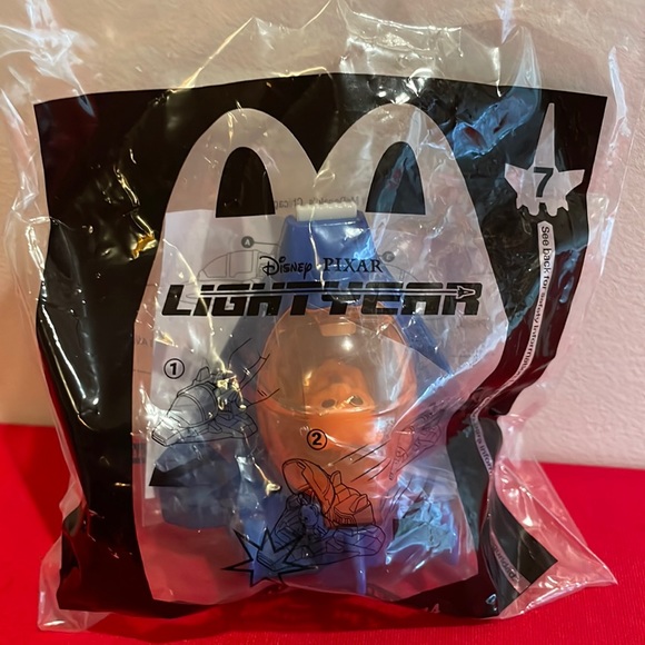 Disney Toys Mcdonalds Disney Pixar 222 Happy Meal Toy 7 Lightyear